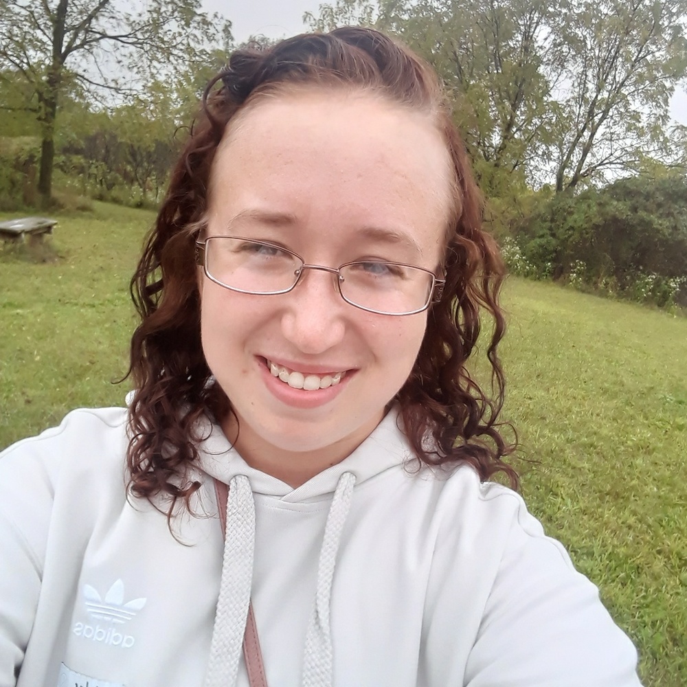 Meet your Posher, Brooke